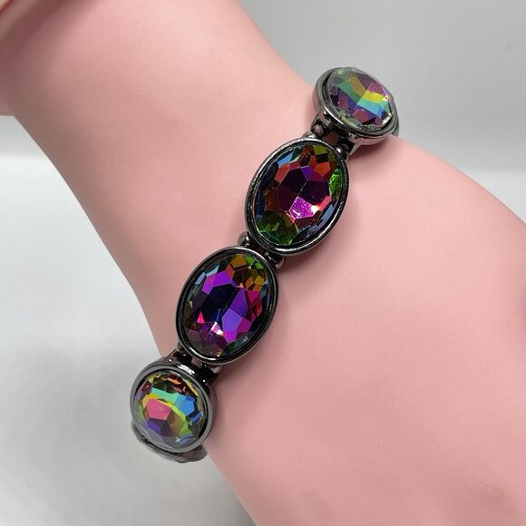 Gun Metal Black AB Glass Oval Cut Stretch Bracelet Gothic Statement 6.5" - Picture 2 of 6